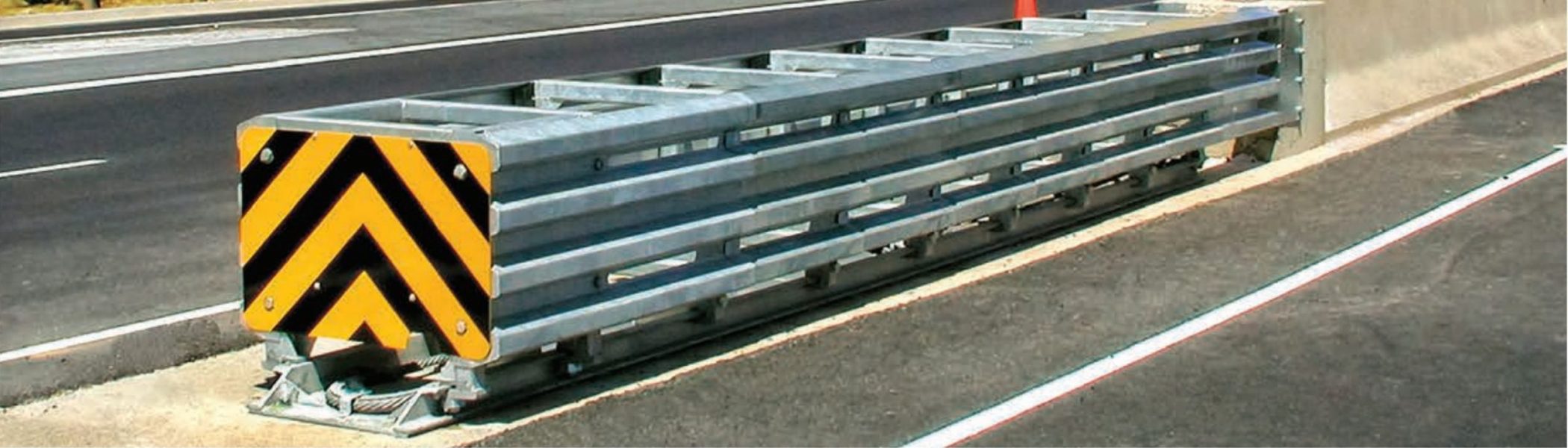 Quality Equipment & 24_7 Support Smart Crash Cushion