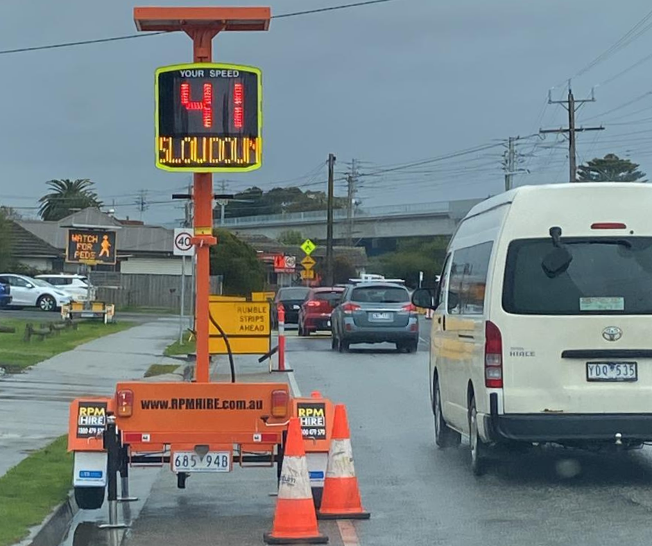 Evolis Speed Radar Sign