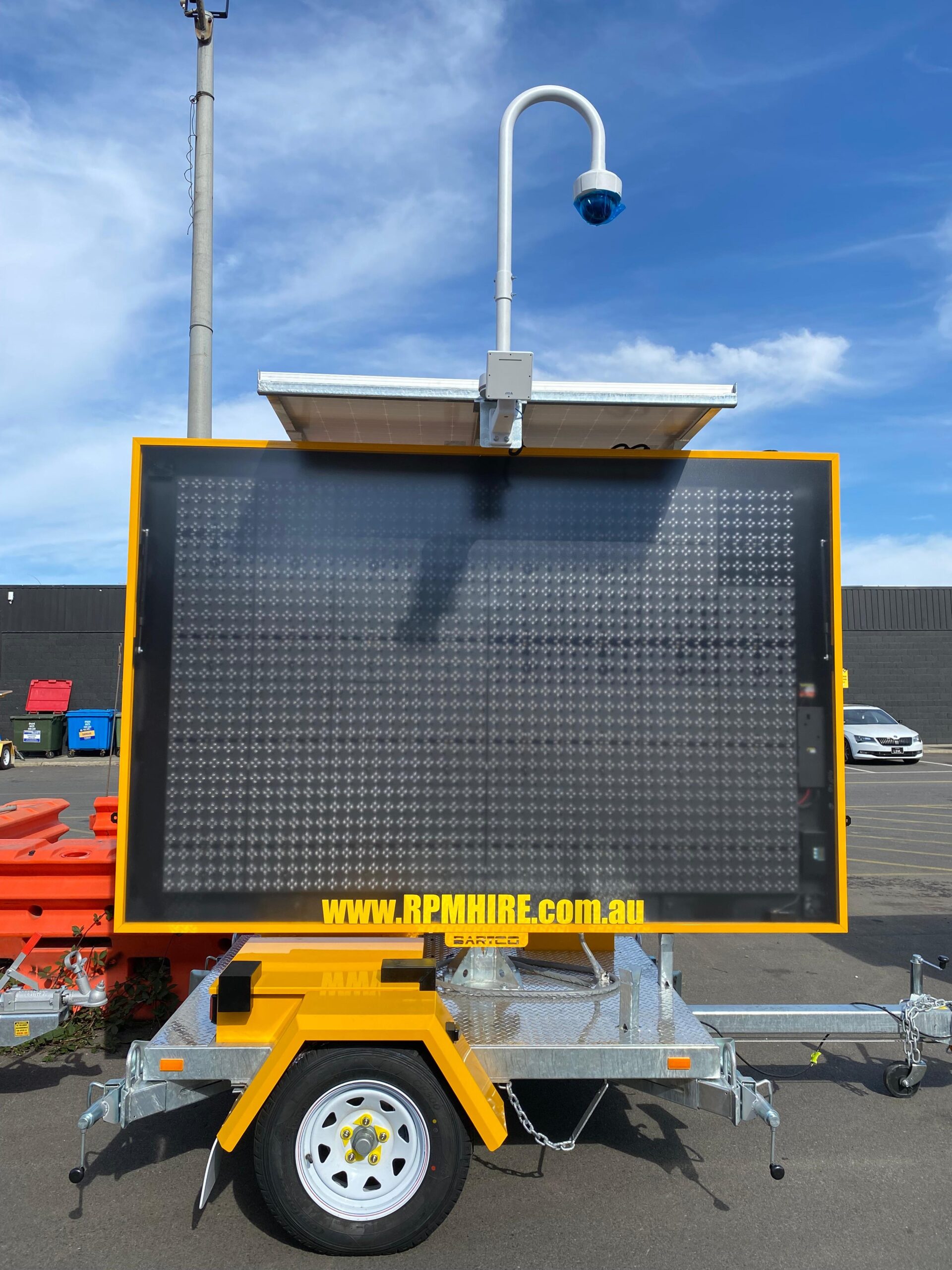 VMS with CCTV attached 1